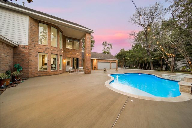 33319 White Oak Court, Magnolia, TX 77354