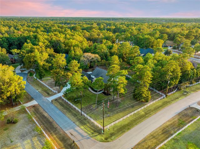 33319 White Oak Court, Magnolia, TX 77354