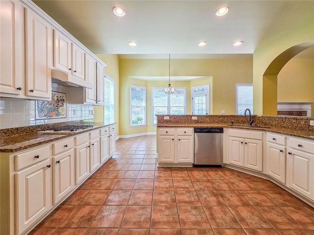 2872 Amesbury Place, Kennesaw, GA 30144