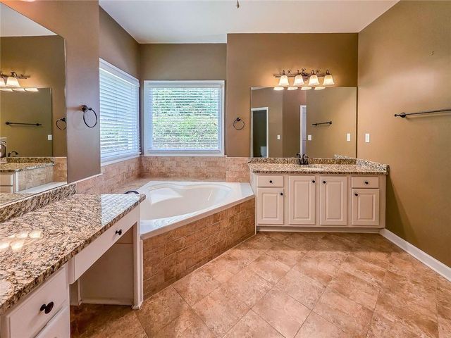 2872 Amesbury Place, Kennesaw, GA 30144