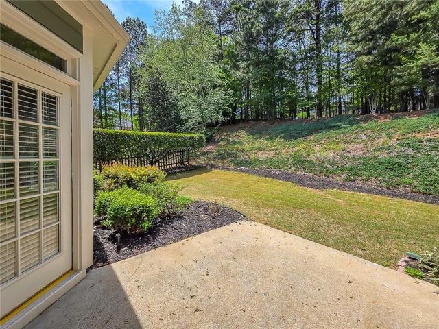 2872 Amesbury Place, Kennesaw, GA 30144