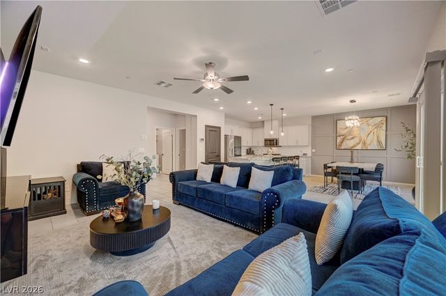 10760 Hickam Avenue, Las Vegas, NV 89129