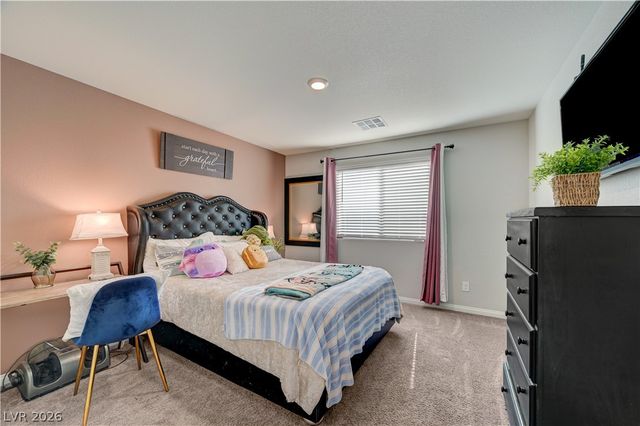 10760 Hickam Avenue, Las Vegas, NV 89129