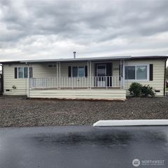 1170 Cedar Drive, Enumclaw, WA 98022