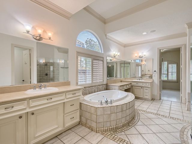 19027 Crescent Bay Drive, Houston, TX 77094