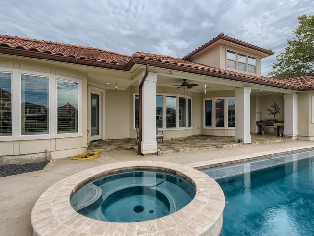 19027 Crescent Bay Drive, Houston, TX 77094