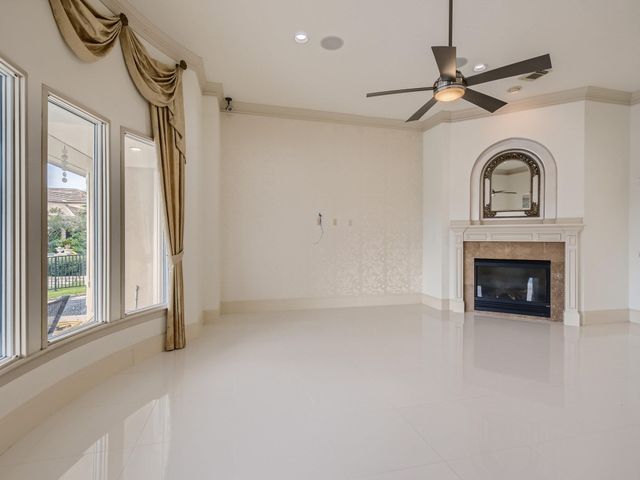 19027 Crescent Bay Drive, Houston, TX 77094