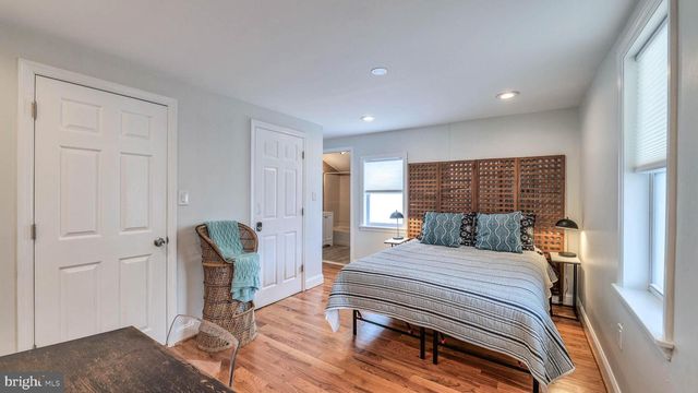 21 S ANNAPOLIS AVE, Atlantic City, NJ 08401