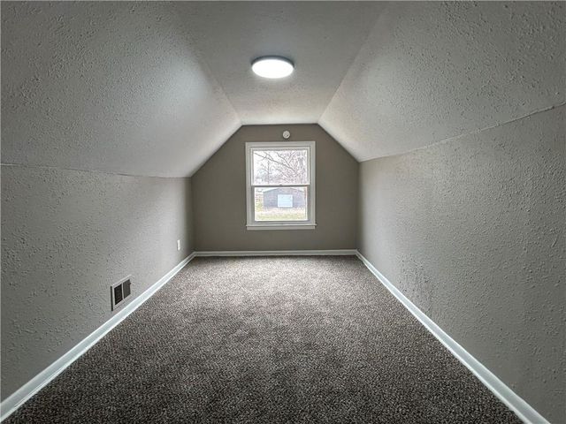 4703 N Hifner Street, Independence, MO 64058