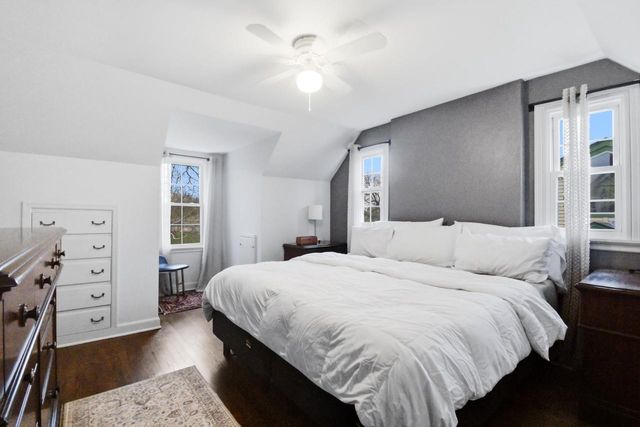 8314 Regent ROAD, Fox Point, WI 53217