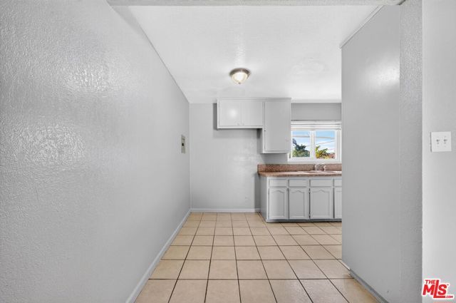 3220 Carlin Avenue G, Lynwood, CA 90262