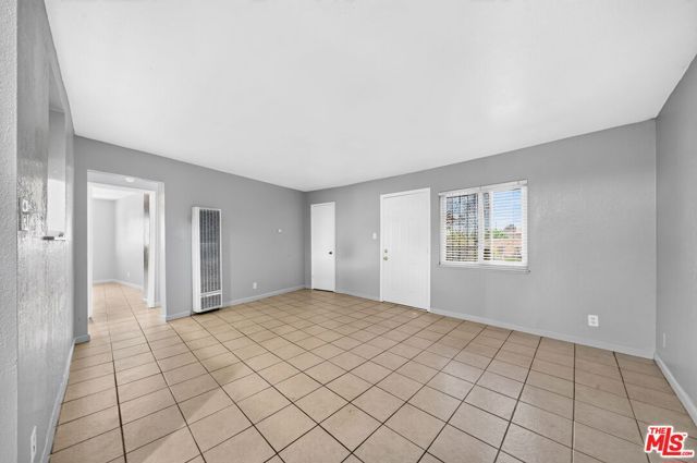 3220 Carlin Avenue G, Lynwood, CA 90262