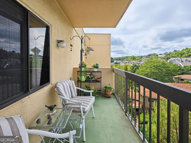 1800 Clairmont Lk A703, Decatur, GA 30033