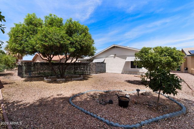 1013 LEISURE WORLD --, Mesa, AZ 85206