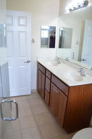 17093 SW 93rd Street, Miami, FL 33196
