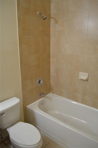 17093 SW 93rd Street, Miami, FL 33196