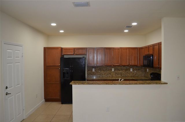 17093 SW 93rd Street, Miami, FL 33196