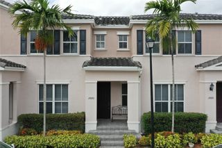 17093 SW 93rd Street, Miami, FL 33196