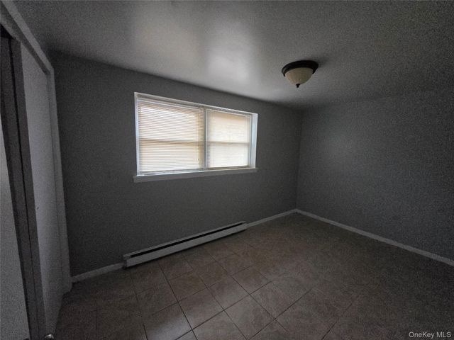 43 Glenmere Homesites Road, Florida, NY 10921