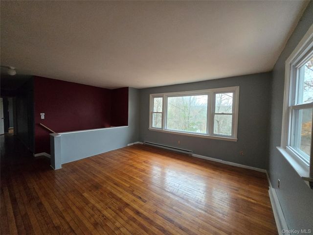 43 Glenmere Homesites Road, Florida, NY 10921