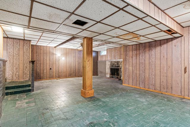 1531 Idaho Avenue W, Falcon Heights, MN 55108
