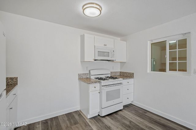 425 W Missouri Street, Tucson, AZ 85714