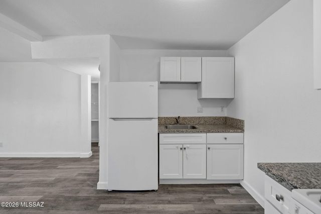 425 W Missouri Street, Tucson, AZ 85714