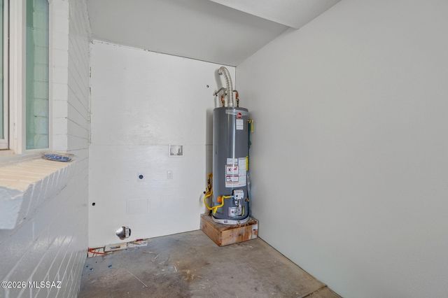 425 W Missouri Street, Tucson, AZ 85714