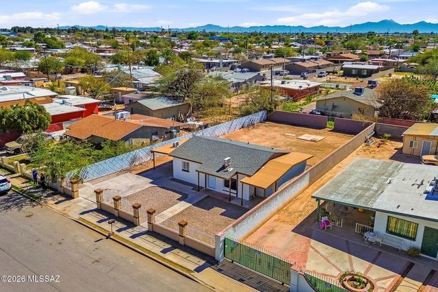 425 W Missouri Street, Tucson, AZ 85714