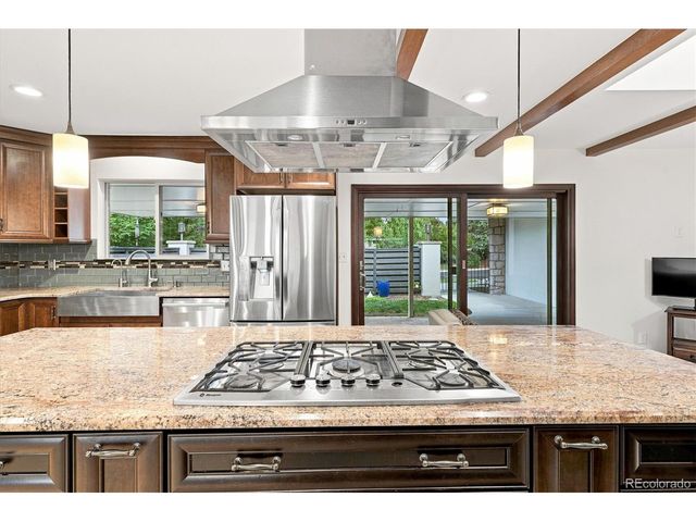 4961 W Quarles Dr, Littleton, CO 80128