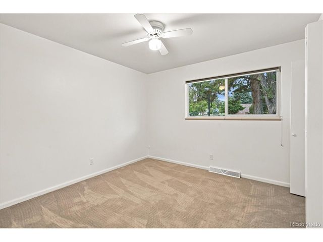 4961 W Quarles Dr, Littleton, CO 80128