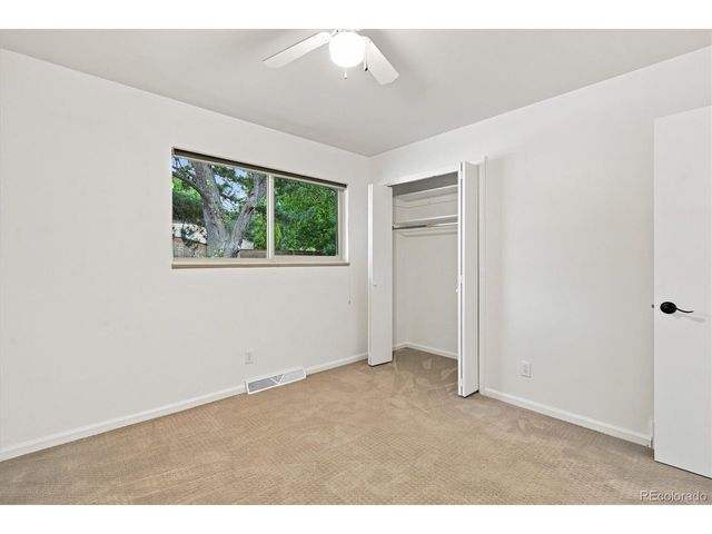 4961 W Quarles Dr, Littleton, CO 80128