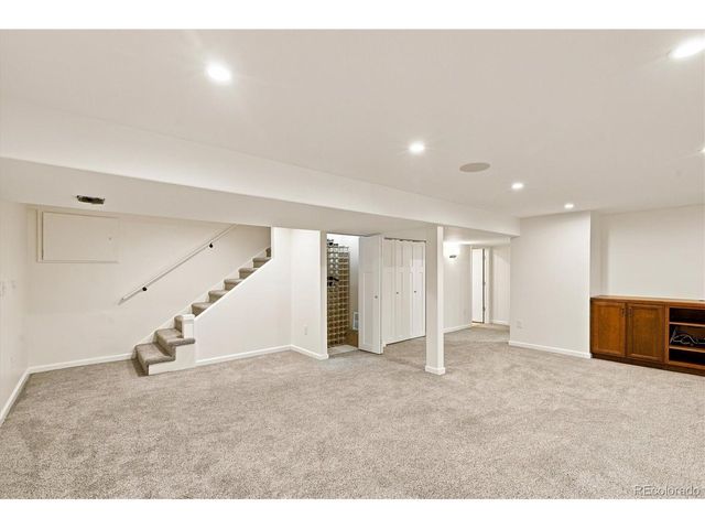 4961 W Quarles Dr, Littleton, CO 80128