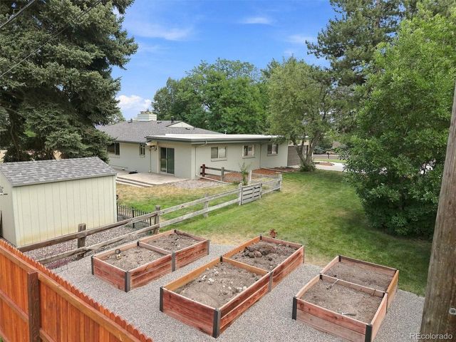 4961 W Quarles Dr, Littleton, CO 80128
