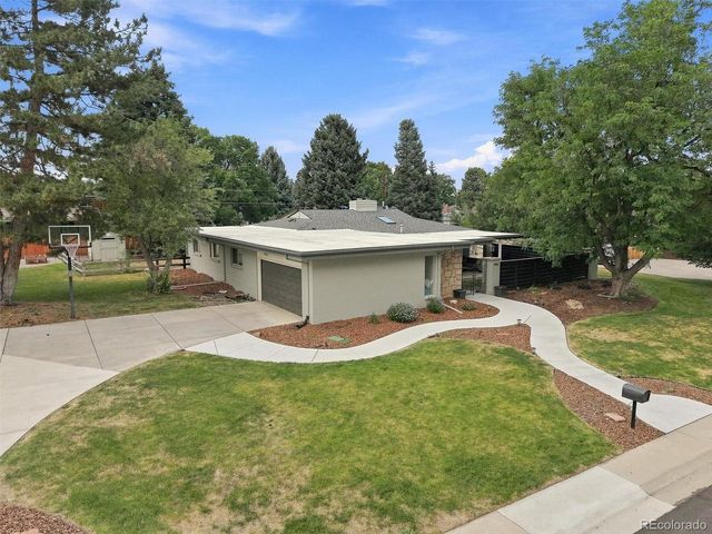 4961 W Quarles Dr, Littleton, CO 80128