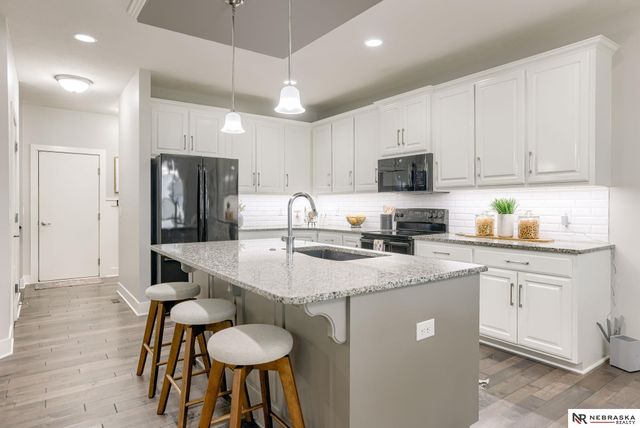 13812 S 49th Street, Papillion, NE 68133