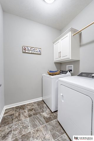 13812 S 49th Street, Papillion, NE 68133