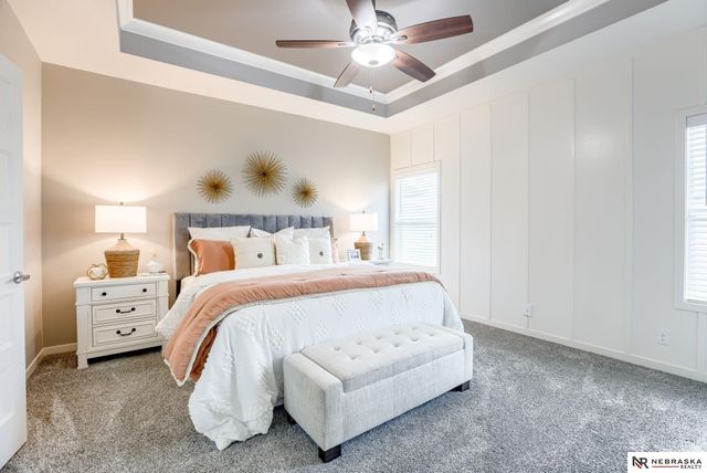 13812 S 49th Street, Papillion, NE 68133