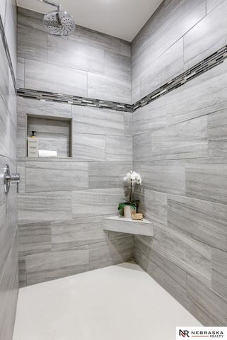 13812 S 49th Street, Papillion, NE 68133