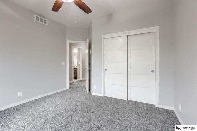 13812 S 49th Street, Papillion, NE 68133