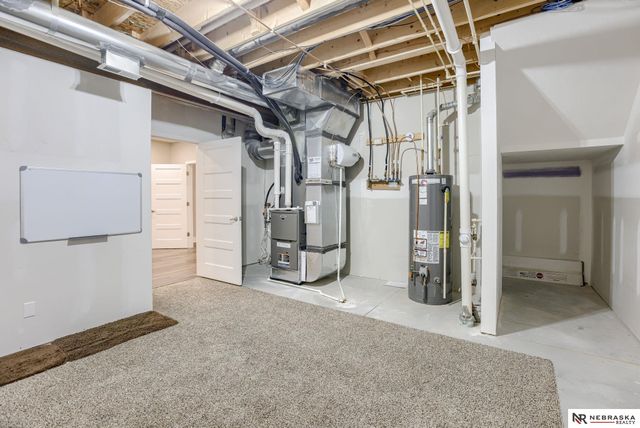 13812 S 49th Street, Papillion, NE 68133