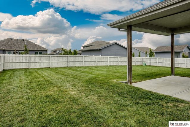 13812 S 49th Street, Papillion, NE 68133