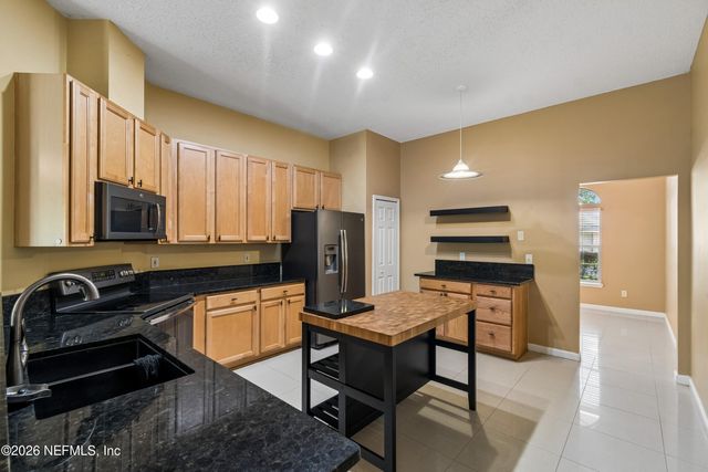 14023 RIDGEWICK Drive, Jacksonville, FL 32218