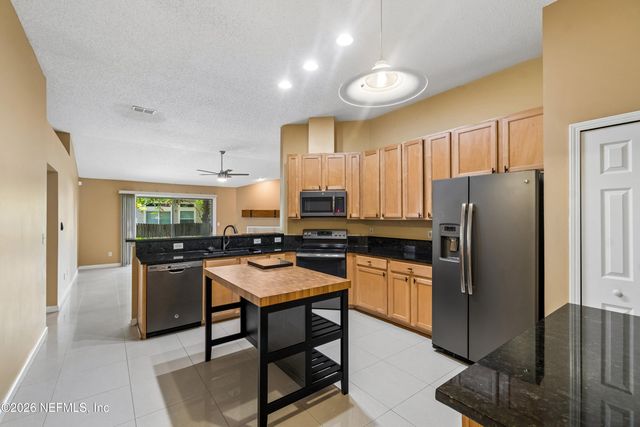 14023 RIDGEWICK Drive, Jacksonville, FL 32218