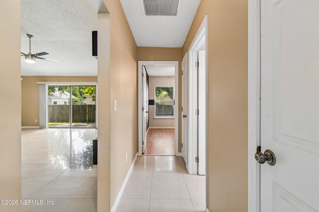 14023 RIDGEWICK Drive, Jacksonville, FL 32218