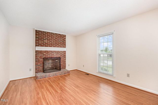 301 Pineview Drive, Zebulon, NC 27597