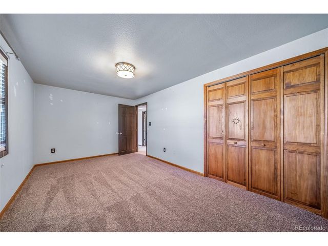 8245 Sun Country Dr, Elizabeth, CO 80107
