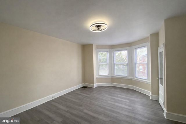 4517 N 8TH ST, Philadelphia, PA 19140