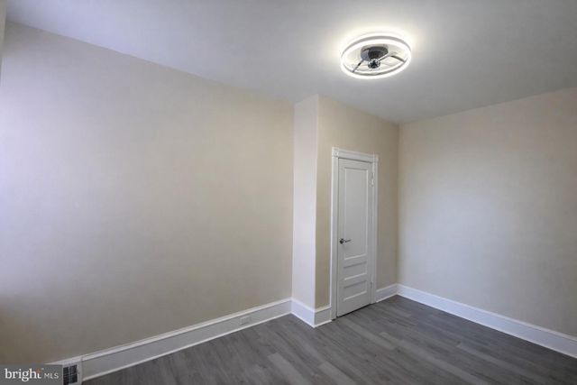 4517 N 8TH ST, Philadelphia, PA 19140