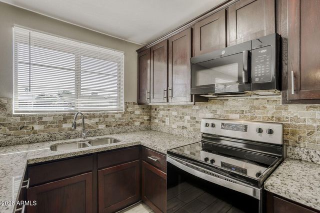 2952 N 53RD Drive, Phoenix, AZ 85031